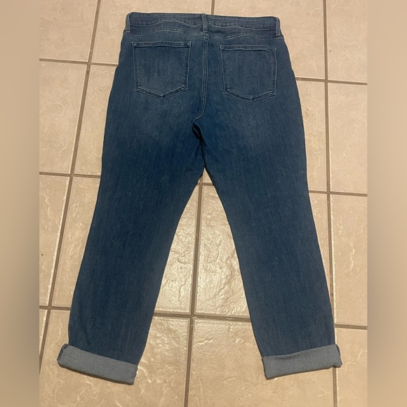 Old Navy High Rise Wow Straight Blue Denim Jeans Size 12‎ Short - Picture 4 of 9